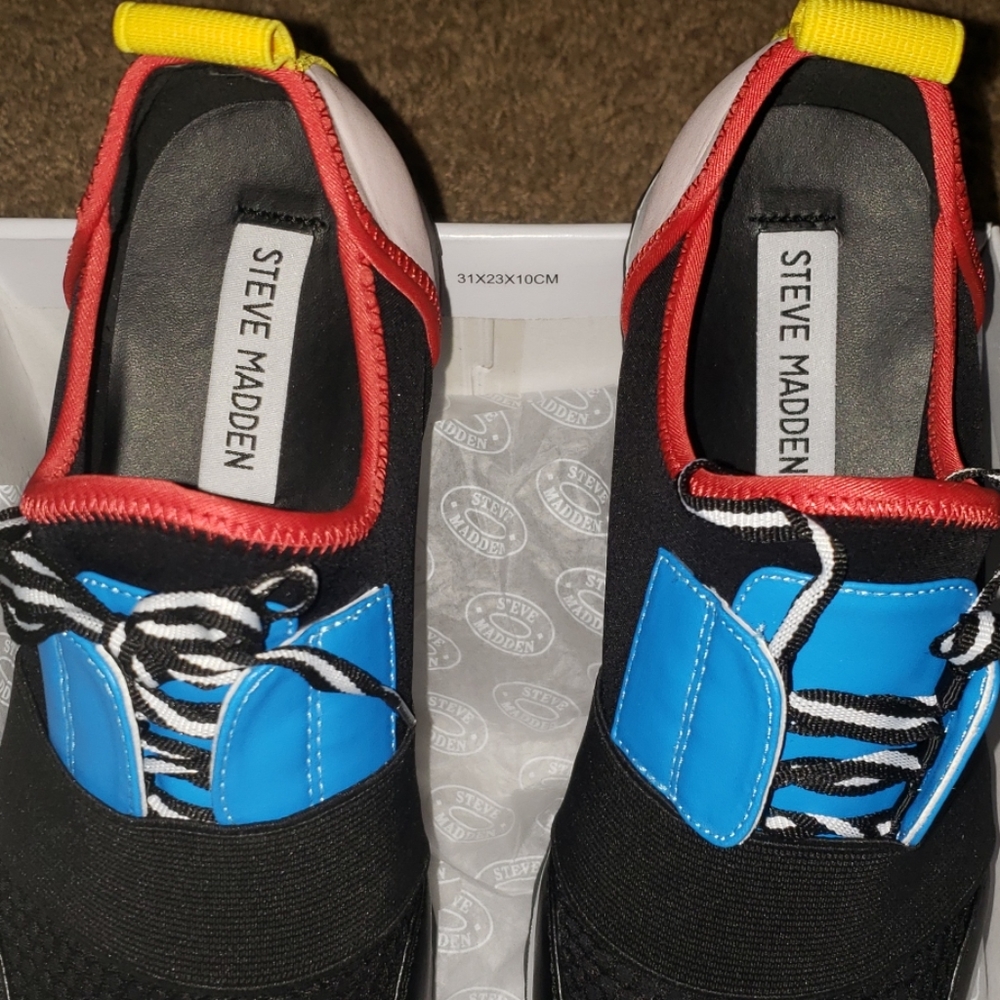 Steve Madden Shoes - Picture 5 of 5